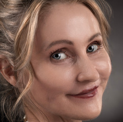 Shawna Akin, MLE, BFA, NCEA, CIDESCO